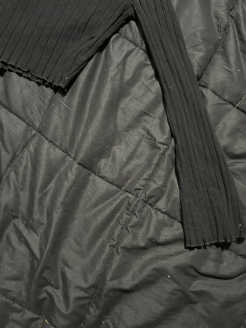 Black long sleeve crop top